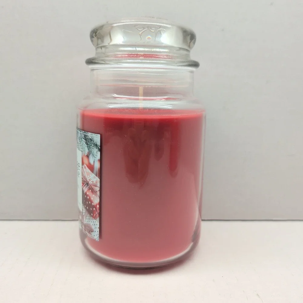 Yankee Candle Christmas Eve Large Jar Candle 22 oz Red Holiday Scent 2654252